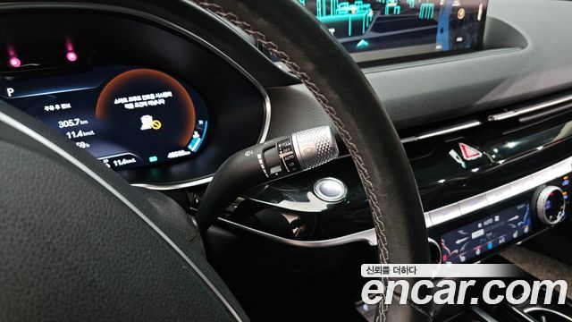 Genesis G80 2023 — photo 30