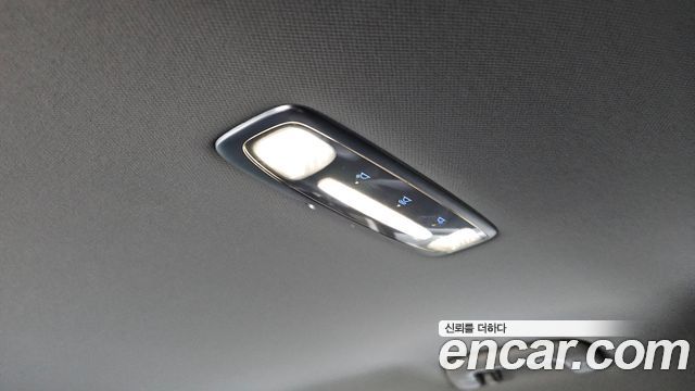 Genesis G80 2023 — photo 37