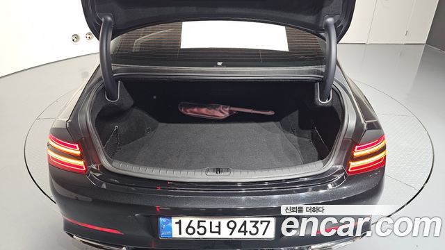 Genesis G80 2023 — photo 38