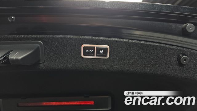 Genesis G80 2023 — photo 39