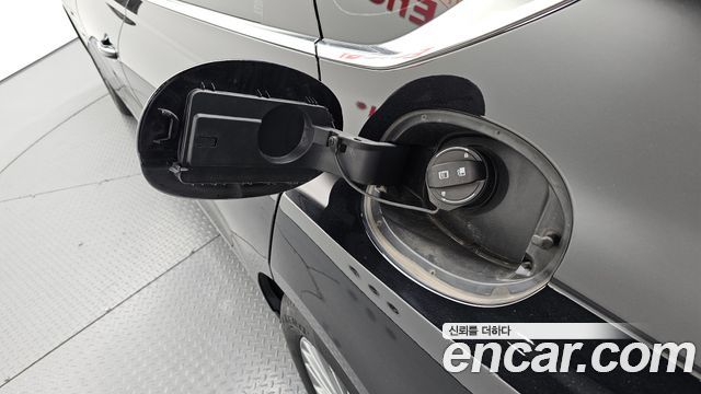 Genesis G80 2023 — photo 40