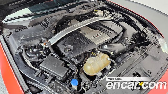 Ford Mustang 2020 — photo 6