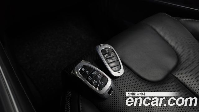 Hyundai Santafe 2022 — photo 21