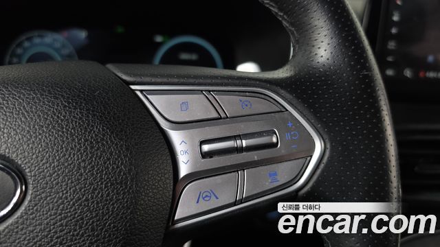 Hyundai Santafe 2022 — photo 22