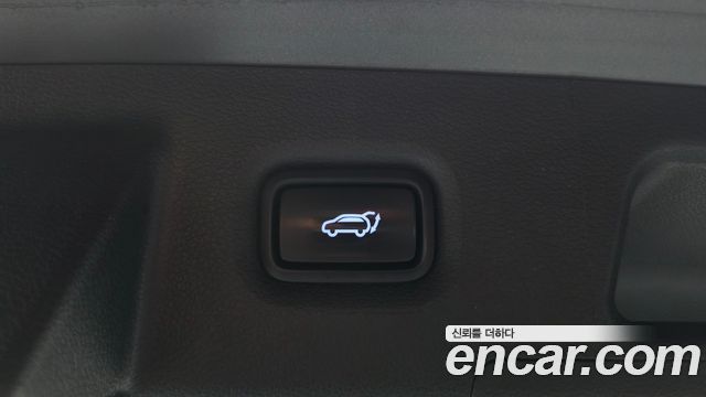 Hyundai Santafe 2022 — photo 24