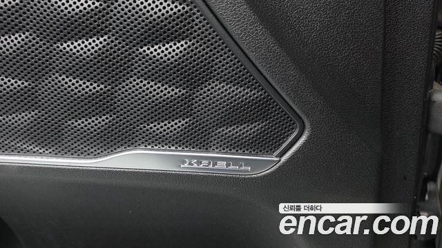Hyundai Santafe 2022 — photo 28