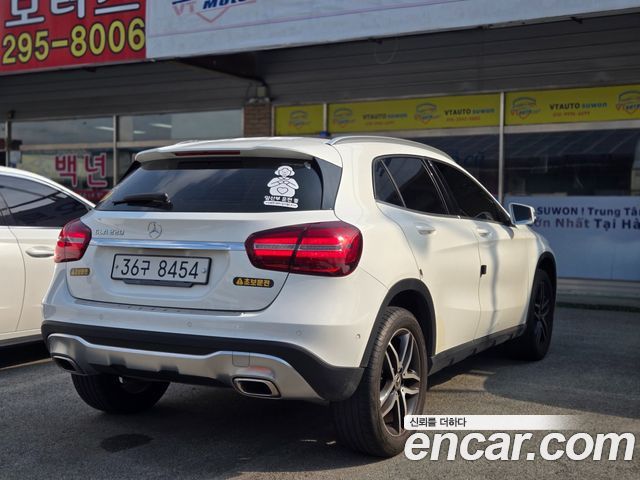 Mercedes-Benz GLA-Class 2019 — photo 3
