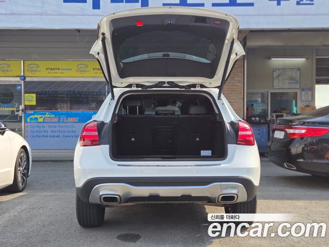 Mercedes-Benz GLA-Class 2019 — photo 4