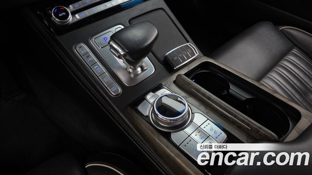 Genesis G90 2020 — photo 9