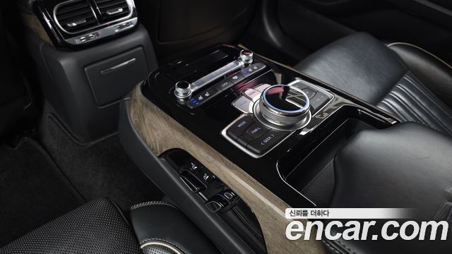 Genesis G90 2020 — photo 19