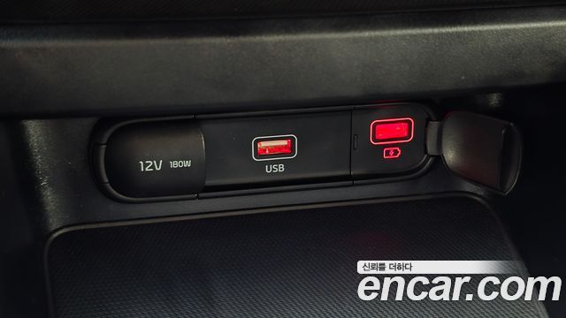 Kia K3 2023 — photo 19