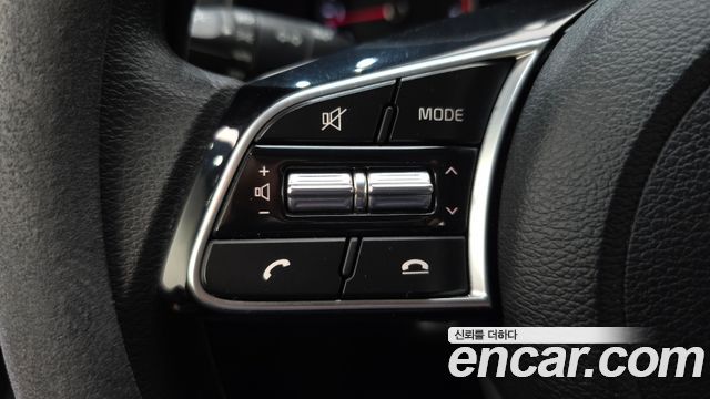 Kia K3 2023 — photo 25