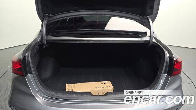 Kia K3 2023 — photo 26