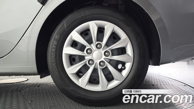Kia K3 2023 — photo 7