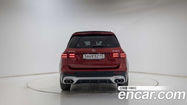 Mercedes-Benz GLB-Class 2025 — photo 4