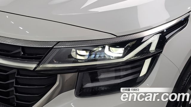 Kia Seltos 2024 — photo 8