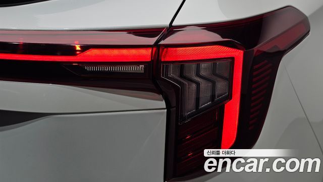 Kia Seltos 2024 — photo 9