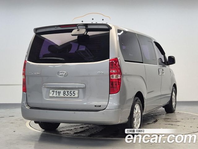 Hyundai Starex 2012 — photo 3