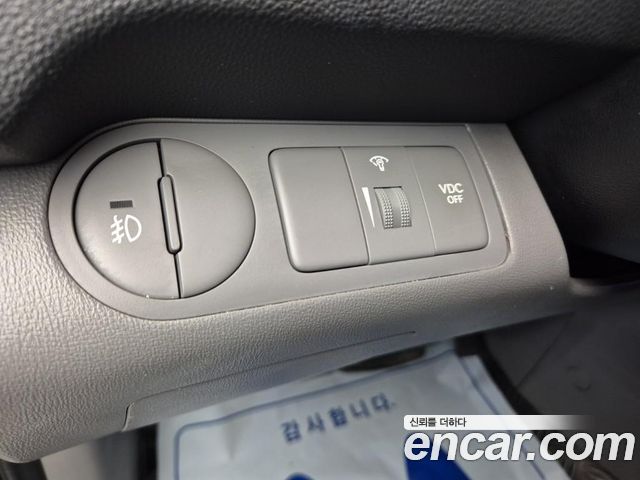 Hyundai Starex 2012 — photo 15
