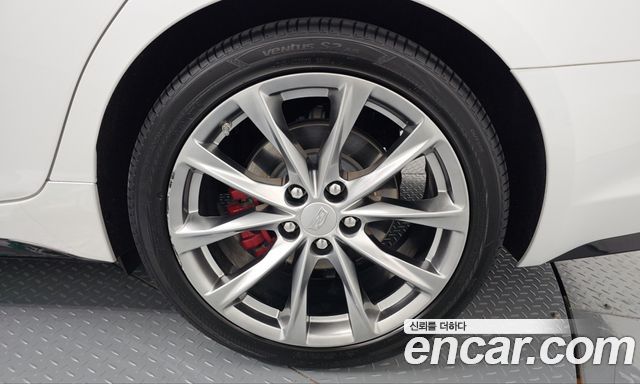 Cadillac CT5 2023 — photo 7