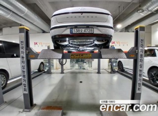 Hyundai Grandeur 2025 — photo 2