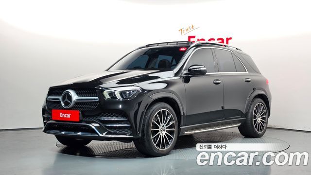 Mercedes-Benz GLE-Class 2023 — photo 1