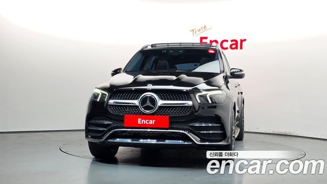 Mercedes-Benz GLE-Class 2023 — photo 3