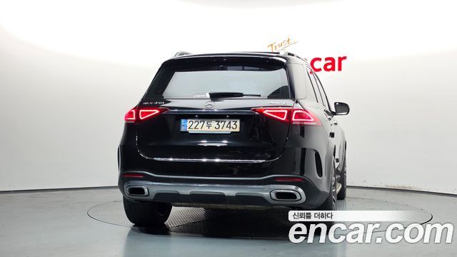 Mercedes-Benz GLE-Class 2023 — photo 4
