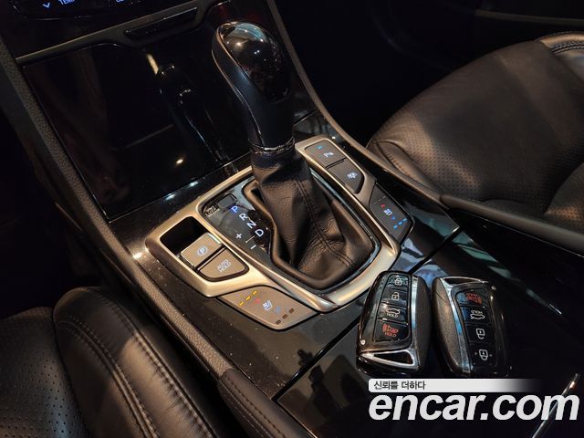 Hyundai Grandeur 2012 — photo 7