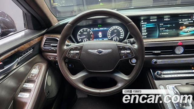 Genesis G90 2019 — photo 13