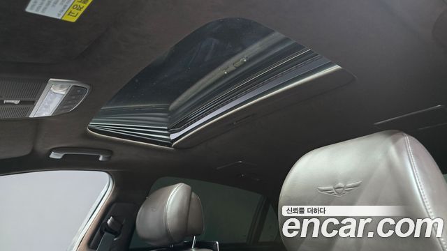 Genesis G90 2019 — photo 19