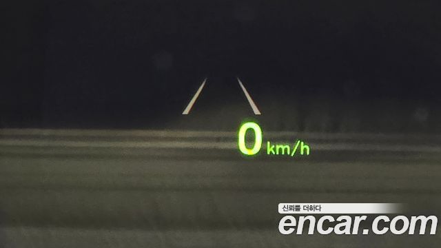 Genesis G90 2019 — photo 20
