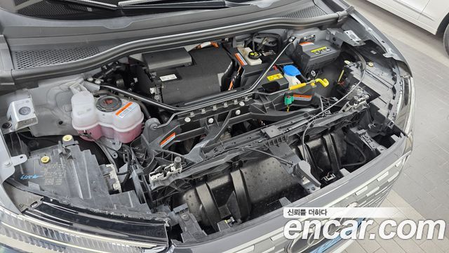 Audi Q4 e-tron 2023 — photo 6