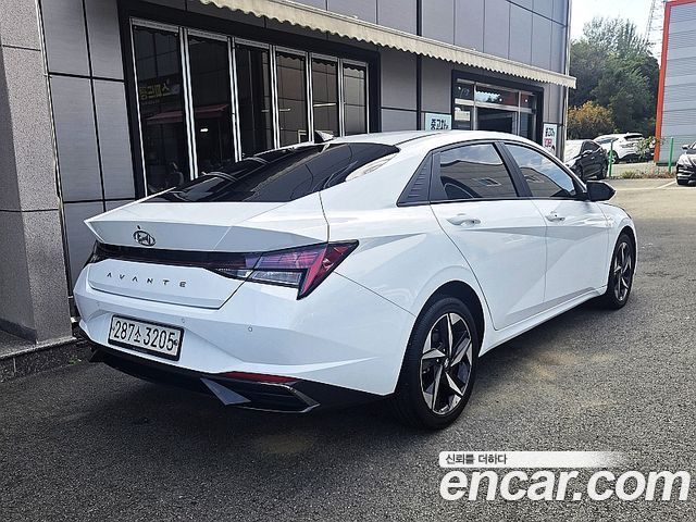 Hyundai AVANTE 2021 — photo 3