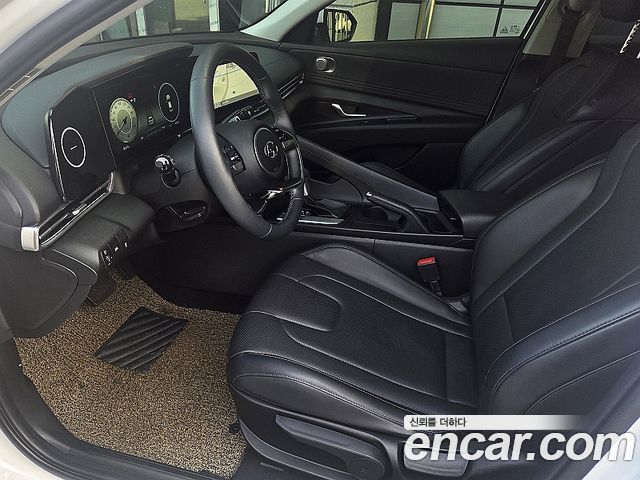 Hyundai AVANTE 2021 — photo 8