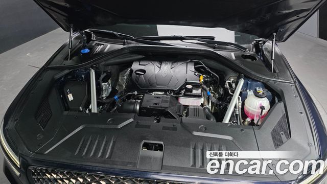 Genesis GV70 2023 — photo 6