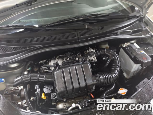 Kia morning 2011 — photo 10