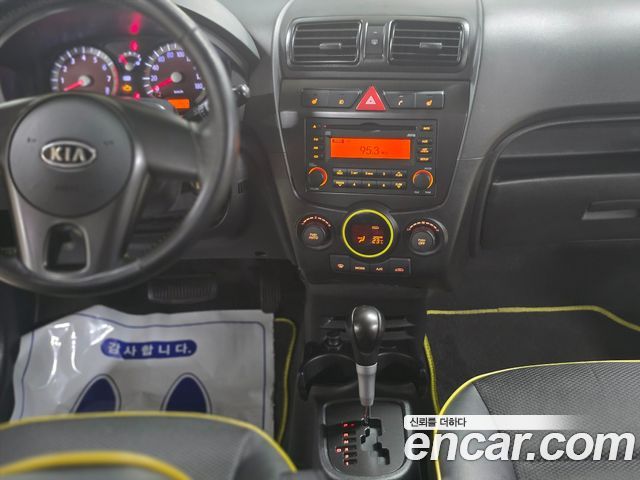 Kia morning 2011 — photo 14