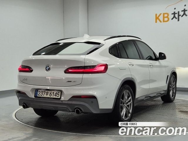 BMW X4 2021 — photo 3