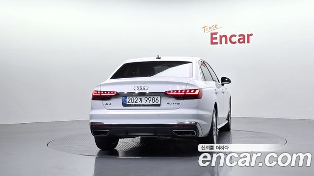 Audi A4 2021 — photo 4
