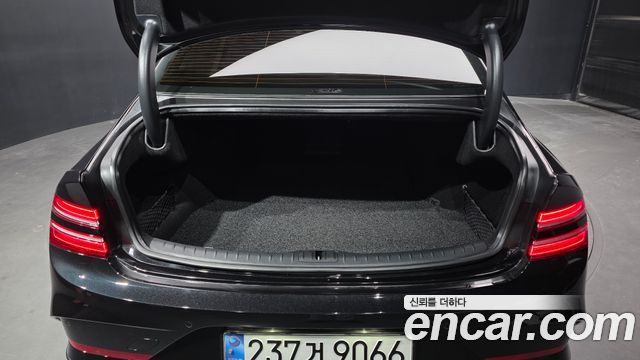 Genesis G80 2025 — photo 26