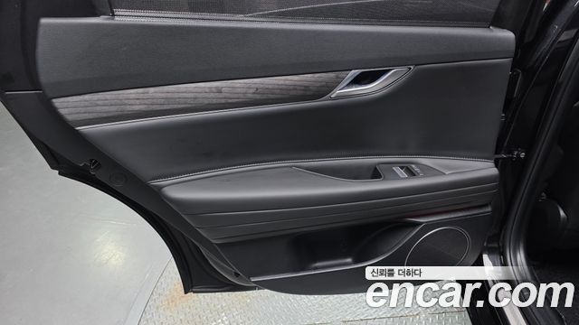 Genesis G80 2025 — photo 15