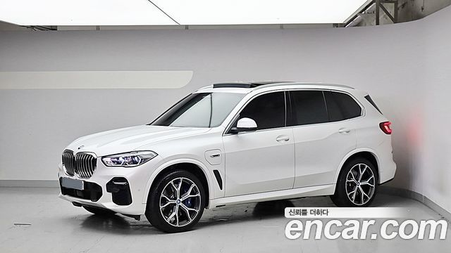 BMW X5 2023 — photo 2