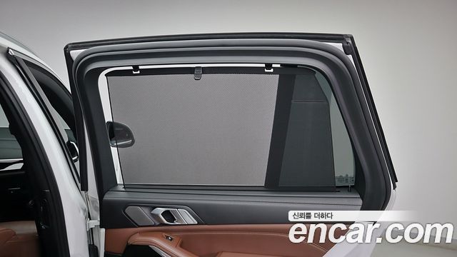 BMW X5 2023 — photo 18