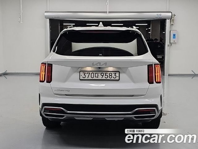 Kia Sorento 2023 — photo 3