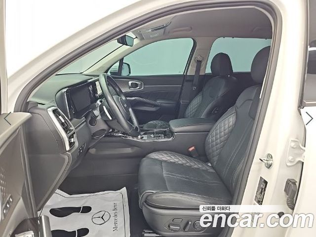 Kia Sorento 2023 — photo 11