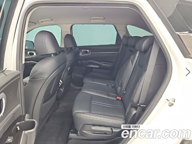 Kia Sorento 2023 — photo 12