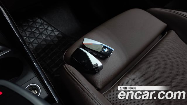 BMW 2-Series 2023 — photo 21