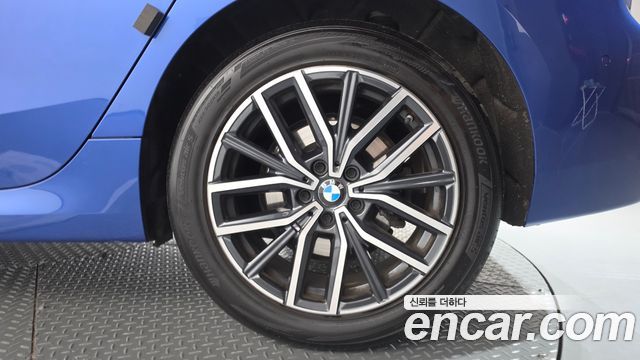 BMW 2-Series 2023 — photo 7