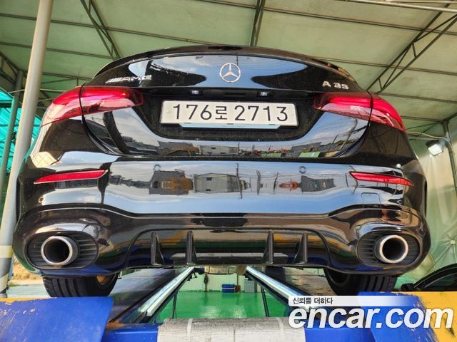 Mercedes-Benz A-Class 2024 — photo 2
